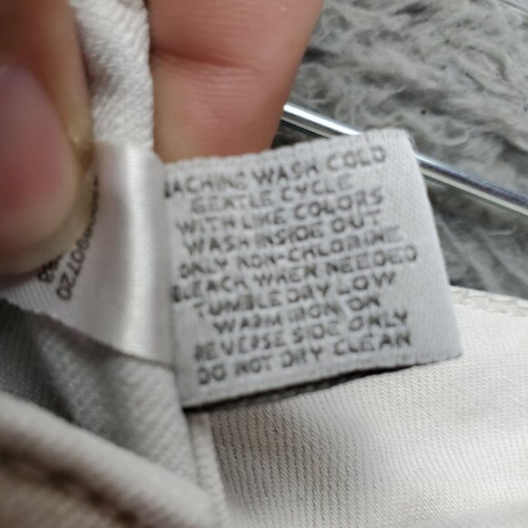 Chicos Platinum Jeans Womens 0.5 US 6 Beige Ultimate Fit Slim Leg Stretch Denim - Picture 6 of 13